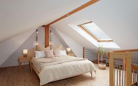 Boho Apartment Fuer 4 Wunderschoene Dachterrasse